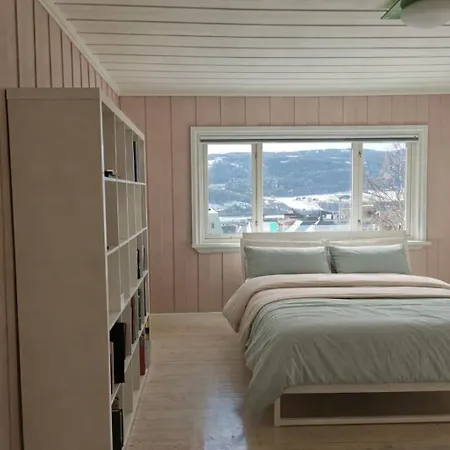Semesterbostad Spacious In Lillehammer
